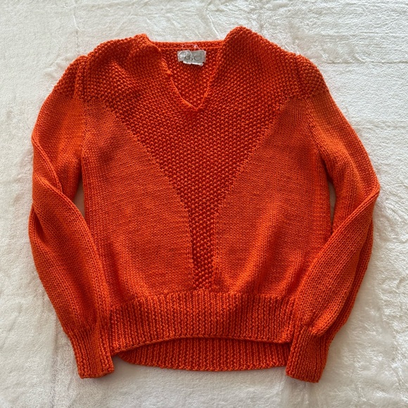 Vintage Nannell Hand Knit Wool Acrylic Blend V-Neck Sweater - Picture 2 of 6